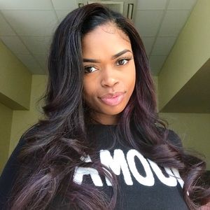 Meet your Posher, Camille